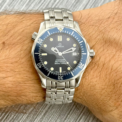 Omega Seamaster Professional Diver 300M Ref. 2561.80 | Serviced 09/2025 | Quartz | 36mm | Blue Wave Dial | Mid Size | Top | VIP