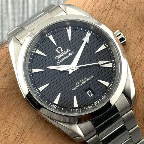 Omega Seamaster Aqua Terra Master Chronometer Ref. 220.10.38.20.01.001 | Full-Set 08/2022 | Omega Garantie 08/2027 | Black Dial | 38mm | Co-Axial | VIP