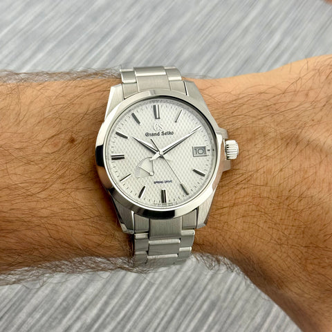 Grand Seiko Spring Drive Ref. SBGA225 | Full-Set 10/2023 | Grand Seiko Garantie 10/2028 | Neue Referenz | 39.4mm | White Dial | VIP