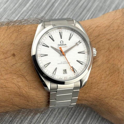 Omega Seamaster Aqua Terra Co-Axial Ref. 220.10.41.21.02.001 | Full-Set 08/2023 | Omega Garantie 08/2027 | Silver Dial | 41mm | Top | VIP