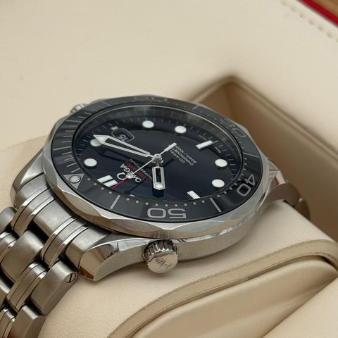 Omega Seamaster Diver 300M Co-Axial Ref. 21230412001003 | Full-Set 2018 | Automatik | 41mm | Black Dial | Top | VIP