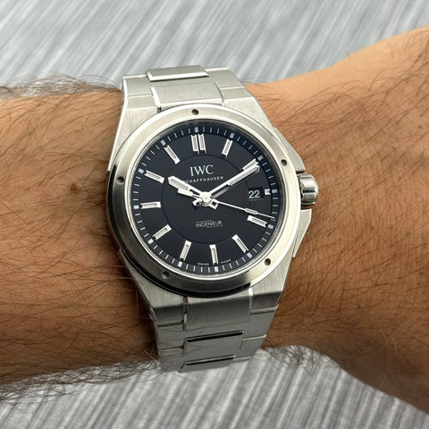 IWC Ingenieur Automatic 40 Ref. IW323902 | Full-Set 2014 | Black Dial | Top | VIP