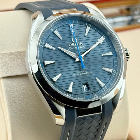 Omega Seamaster Aqua Terra 150M Ref. 22012412103002 | Full-Set 03/2025 | Unworn | Ungetragen | Omega Garantie 03/2030 | Kautschuk | 41mm | Blue Dial | VIP