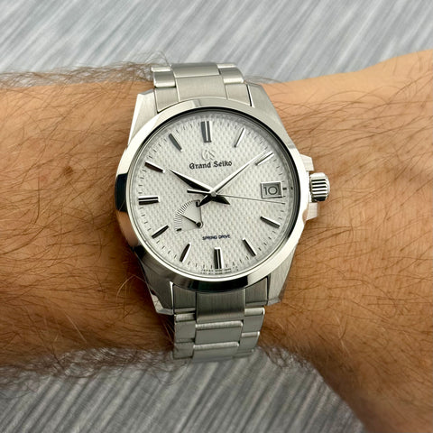 Grand Seiko Spring Drive Ref. SBGA225 | Full-Set 10/2023 | Grand Seiko Garantie 10/2028 | Neue Referenz | 39.4mm | White Dial | VIP