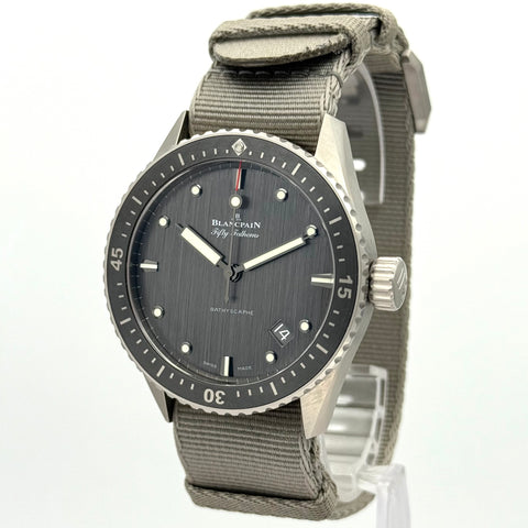 Blancpain Fifty Fathoms Bathyscaphe Ref. 5000-1210-NAGA | Full-Set 2022 | Unworn | 43mm | Titan | Titanium | Top | VIP