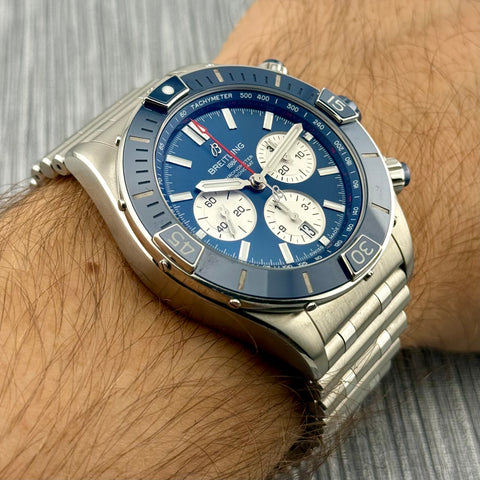 Breitling Super Chronomat B01 Chronograph Ref. AB0136161C1A1 | Full-Set 2021 | Blue Dial | Erstkaufrechnung | 44mm | Keramik Lünette | Top