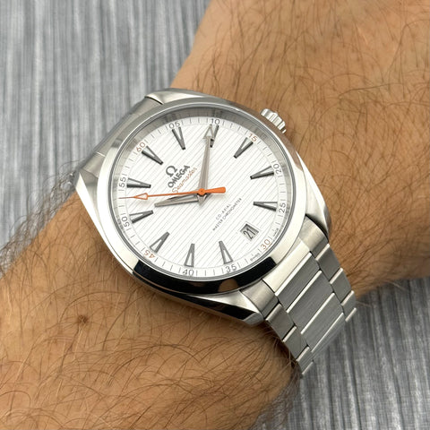 Omega Seamaster Aqua Terra Co-Axial Ref. 220.10.41.21.02.001 | Full-Set 08/2023 | Omega Garantie 08/2027 | Silver Dial | 41mm | Top | VIP