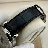 Jaeger-LeCoultre Master Calendar Ref. Q151842A | Full-Set 2007 | Serviced 07/2026 | Day-Date-Month | 40mm | Silver Dial | Top