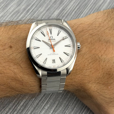 Omega Seamaster Aqua Terra Co-Axial Ref. 220.10.41.21.02.001 | Full-Set 08/2023 | Omega Garantie 08/2027 | Silver Dial | 41mm | Top | VIP