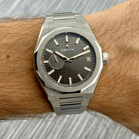 Zenith Defy Skyline Boutique Edition Ref. 03-9300-3620-02-I001 | Full-Set 06/2023 | Like New | 41mm | Automatic | Top