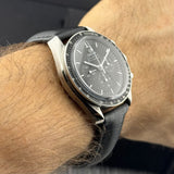 Omega Speedmaster Moonwatch Chronograph Ref. 31032425001002 | Full-Set 11/2024 | Omega Garantie 11/2029 | Handaufzug
