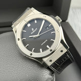 Hublot Classic Fusion Ref. 542NX1171LR | Full-Set 09/2021 | Titan | 42mm | Black Dial | Automatic | Top