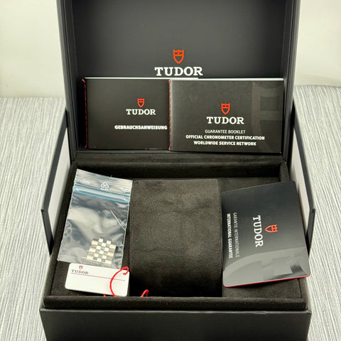 Tudor Black Bay 54 Ref. 79000 | Full-Set 07/2025 | Lagoon Blue | Unworn | 37mm | Sofort Verfügbar | VIP