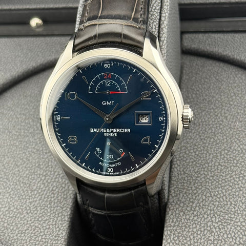 Baume & Mercier Clifton GMT Ref. M0A10316 | Full-Set 06/2023 | Unworn | Ungetragen | 43mm | Blue Dial
