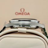 Omega Speedmaster 57 Ref. 33210415111001 | Full-Set 10/2026 | NEU | Verklebt | Omega Garantie 10/2031