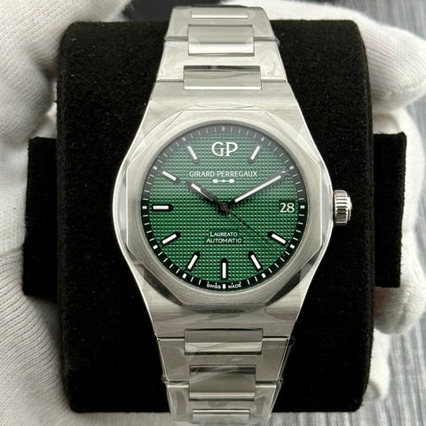 Girard Perregaux Laureato Ref. 81010-11-3153- 1CM | Full-Set 02/2025 | Unworn | 42mm | Automatic | Green Dial | Top | VIP