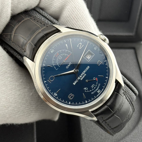 Baume & Mercier Clifton GMT Ref. M0A10316 | Full-Set 06/2023 | Unworn | Ungetragen | 43mm | Blue Dial