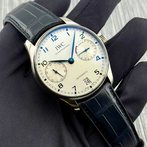IWC Portugieser Automatic Ref. IW500705 | Full-Set 02/2025 | IWC Garantie bis 02/2033 | Unworn | 42.3mm | 7 Days | Silver Dial | VIP