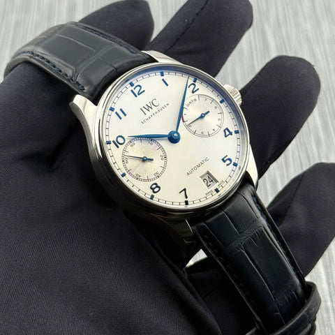 IWC Portugieser Automatic Ref. IW500705 | Full-Set 02/2025 | IWC Garantie bis 02/2033 | Unworn | 42.3mm | 7 Days | Silver Dial | VIP