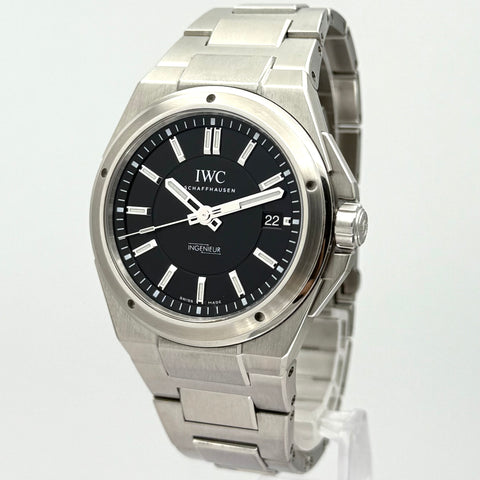 IWC Ingenieur Automatic 40 Ref. IW323902 | Full-Set 2014 | Black Dial | Top | VIP