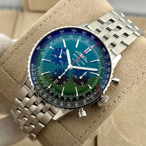 Breitling Navitimer B01 Chronograph 46 Ref. AB0137241L1A1 | Full-Set 04/2022 | Green Dial | Breitling Garantie 04/2027