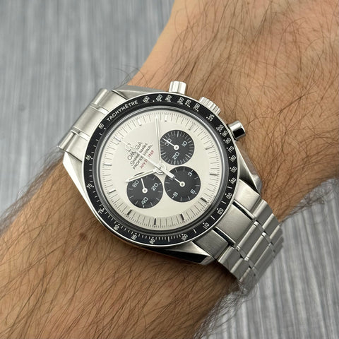 Omega Speedmaster Apollo 11 35th Anniversary Ref. 35693100 | Full-Set 2005 | Serviced 11/2025 | Limited Edition | Panda Dial | 42mm | Handaufzug | Top