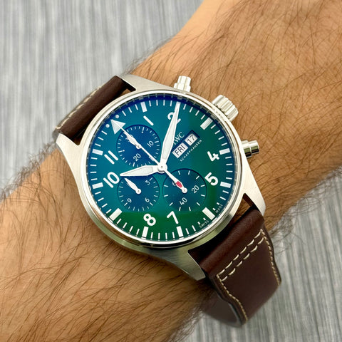 IWC Chronograph Pilots Watch Ref. IW378005 | Full-Set 08/2024 | Unworn | Ungetragen | Garantie 08/2032 | 43mm | Green Dial | Top