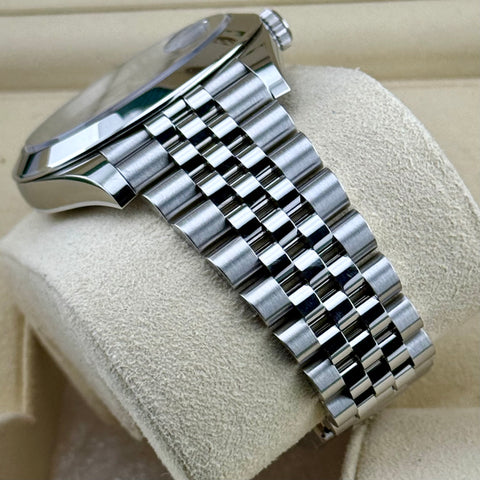 Rolex Datejust 41 Ref. 126300 | Full-Set 2021 | LC100 | Blue Dial | Jubilee | Römisch | 41mm | Top | VIP