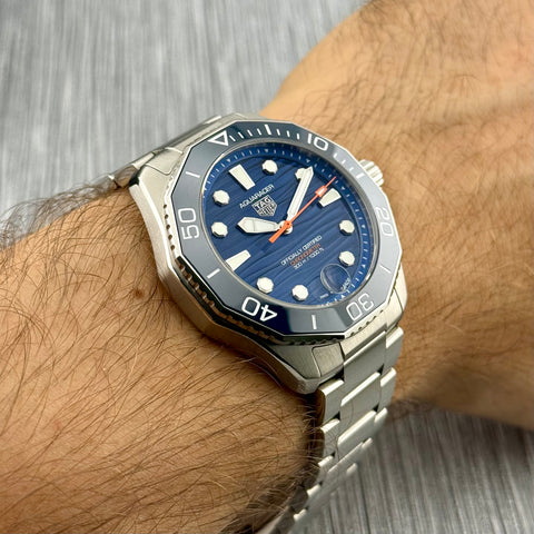 Tag Heuer Aquaracer 300m Ref. WBP5111.BA001 | Full-Set 04/2025 | Tag Heuer Garantie 04/2030 | Unworn | Ungetragen | 42mm | Blue Wave Dial | Top