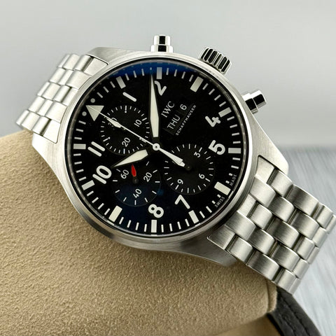 IWC Pilots Watch Chronograph Day-Date Ref. IW377710 | Full-Set 06/2022 | IWC Garantie 06/2030 | Black Dial | 43mm | Top