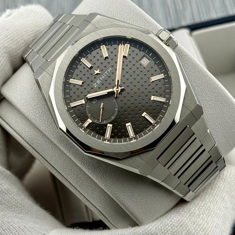 Zenith Defy Skyline Boutique Edition Ref. 03-9300-3620-02-I001 | Full-Set 06/2023 | Like New | 41mm | Automatic | Top