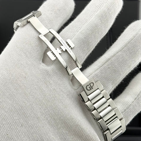 Girard-Perregaux Laureato Chronograph 42 Ref. 81020-11-131-11A | Full-Set 01/2023 | GP Garantie 1/2028 | Panda | Top Condition