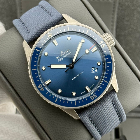 Blancpain Fifty Fathoms Bathyscaphe Ref. 5000-0240-O52A | Full-Set 09/2025 | Like New Condition | Ceramic | Blue | Top