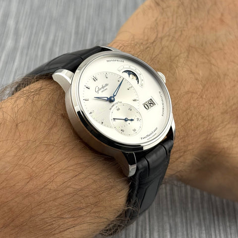 Glashütte Original PanoMaticLunar Ref. 1-90-02-42-32-61 | Full-Set 11/2025 | Unworn | Ungetragen | 40mm | Silver | Top
