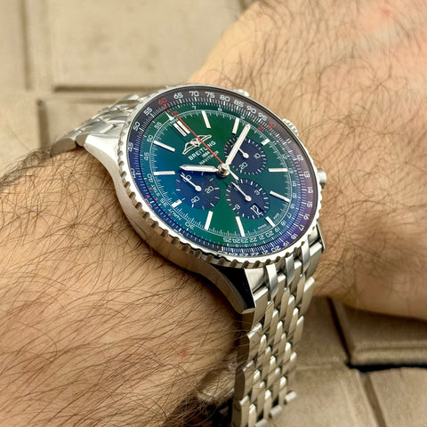 Breitling Navitimer B01 Chronograph 46 Ref. AB0137241L1A1 | Full-Set 04/2022 | Green Dial | Breitling Garantie 04/2027