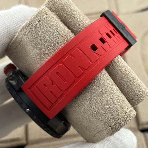 Breitling ENDURANCE PRO 44 IRONMAN® Ref. X823109A1K1S1 | Full-Set 10/2025 | NEU | Unworn | 44mm | VIP