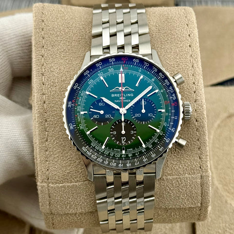 Breitling Navitimer B01 Chronograph 46 Ref. AB0137241L1A1 | Full-Set 04/2022 | Green Dial | Breitling Garantie 04/2027