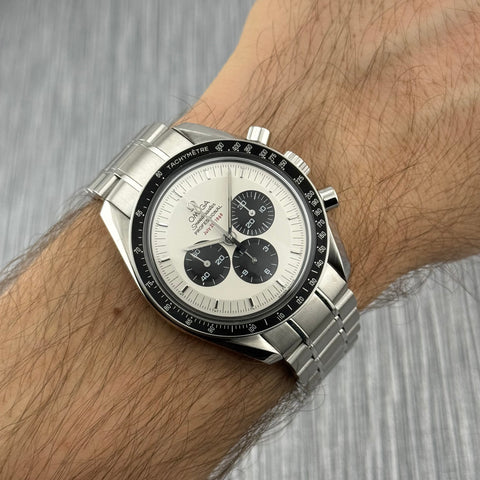 Omega Speedmaster Apollo 11 35th Anniversary Ref. 35693100 | Full-Set 2005 | Serviced 11/2025 | Limited Edition | Panda Dial | 42mm | Handaufzug | Top