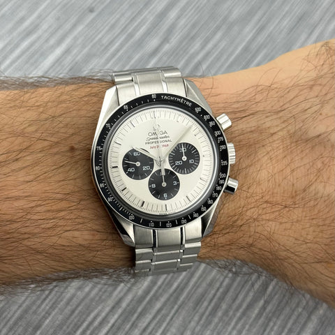 Omega Speedmaster Apollo 11 35th Anniversary Ref. 35693100 | Full-Set 2005 | Serviced 11/2025 | Limited Edition | Panda Dial | 42mm | Handaufzug | Top