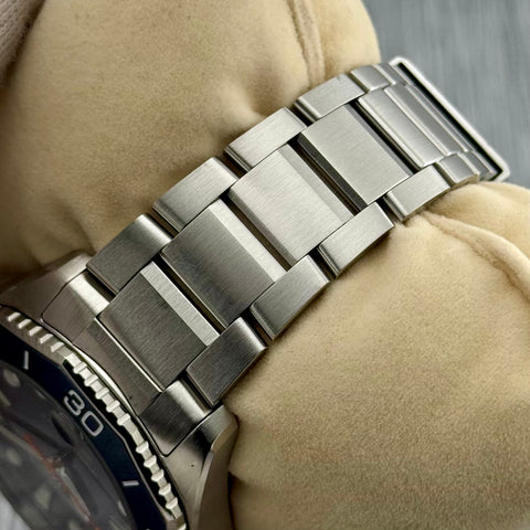 Tag Heuer Aquaracer Professional 300 Date Ref. WBP5111.BA0013 | Papiere 07/2024 | Tag Heuer Service 01/2026 | Blue Dial | 42mm