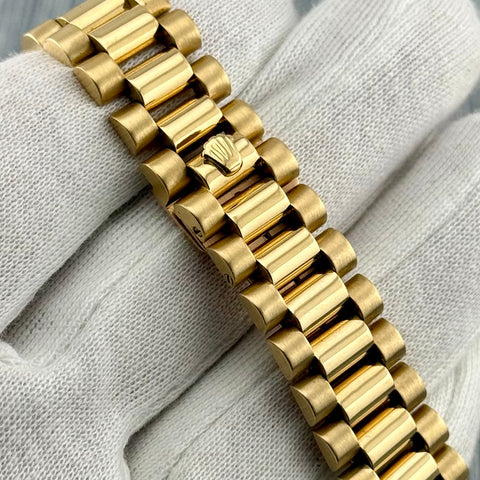 Rolex Day-Date Ref. 18038 | Papiere | 1987 | 36mm | Revision 2025 | 18k | Top