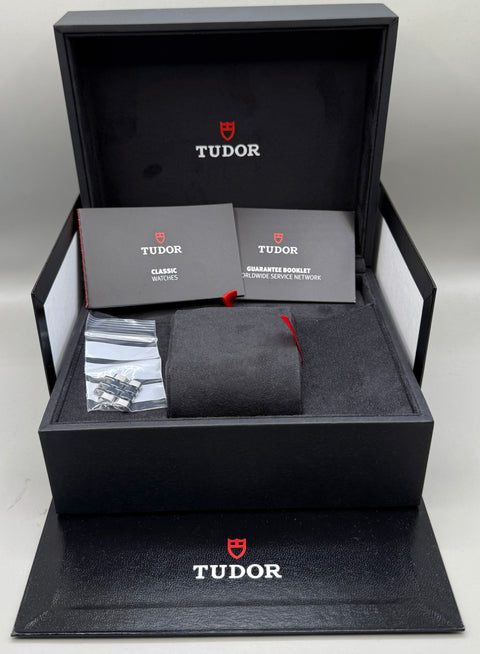 Tudor 1926 Ref. 91650 | Full-Set 2022 | Black Dial | 41mm | Tudor Garantie 01/2027  | Top | VIP