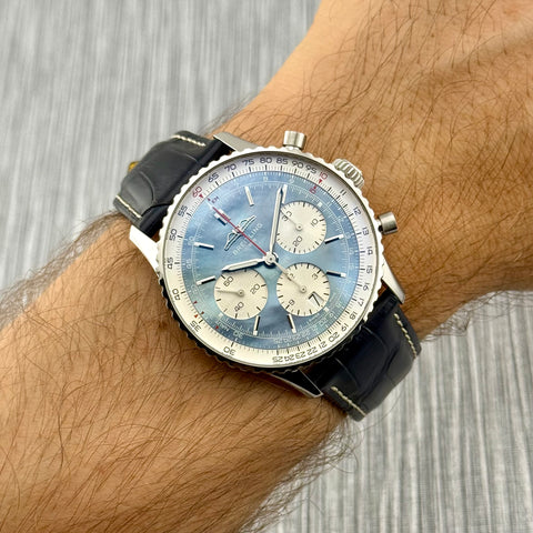 Breitling Navitimer B01 Chronograph 41 Japan Edition Ref. AB0139211C2P1 | Full-Set 09/2024 | Garantie 09/2032 | Blue MOP Dial | 41mm | Top | Rare