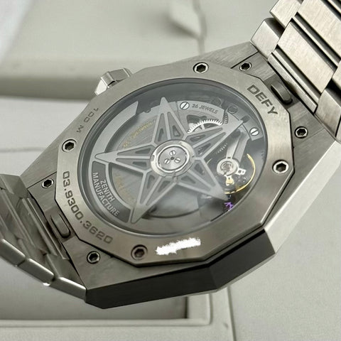 Zenith Defy Skyline 41 Ref. 03.9300.3620/51.I001 | Full-Set 02/2022 | Steel + Rubber Strap | 41mm | Blue Dial