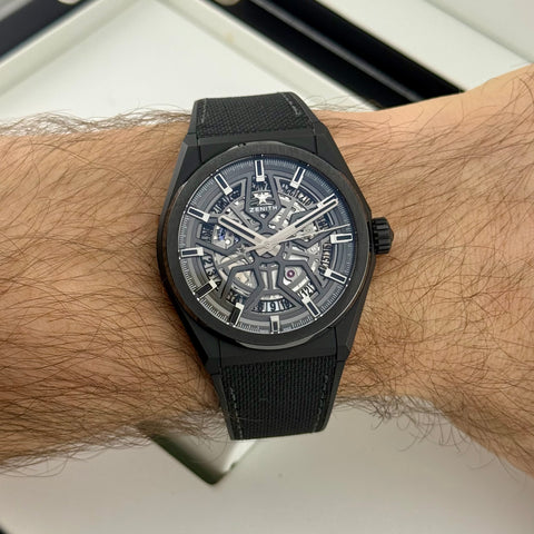 Zenith Defy Classic Ref. 49.9000.670/77.R782 | Full-Set 07/2022 | Unworn | Ungetragen | Skelettiert | 41mm | Top