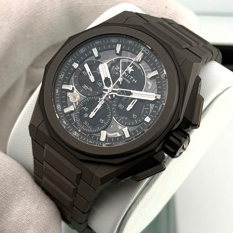 Zenith Defy Extreme Chronograph Ref. 97-9100-9004-02-I001 | Full-Set 12/2024 | Garantie 12/2029 | 45mm | Unworn | Ungetragen | Titan | Top