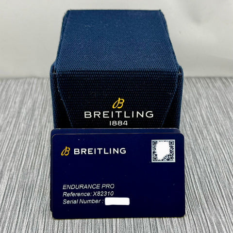 Breitling Endurance Pro 44 Ref. X82310A71B1S1 | Full-Set 2023 | Quartz | Weiß | 44mm | Top