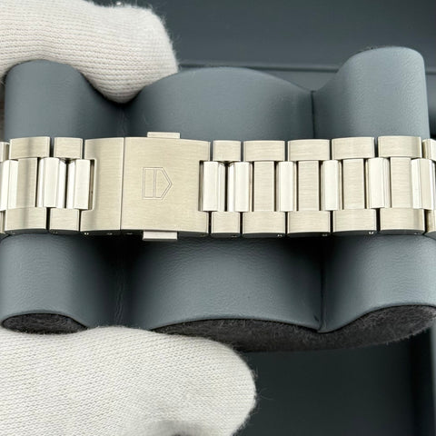 Tag Heuer Carrera Calibre 5 Ref. WBN2111.BA0639 | Full-Set 04/2024 | Like New | 39mm | Silver Dial | Automatic