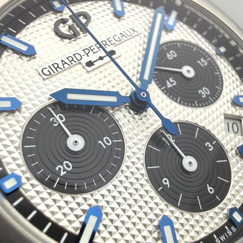 Girard-Perregaux Laureato Chronograph 42 Ref. 81020-11-131-11A | Full-Set 01/2023 | GP Garantie 1/2028 | Panda | Top Condition