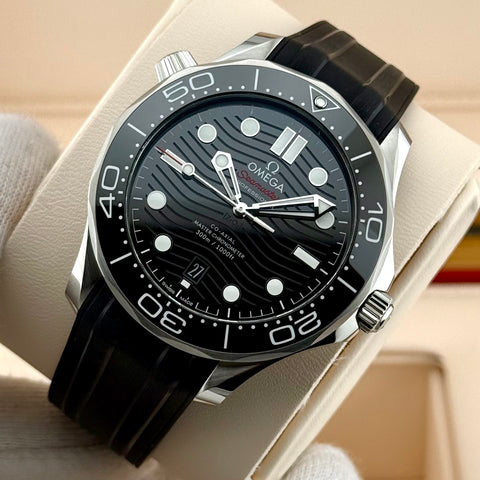 Omega Seamaster Diver 300M Ref. 210.32.42.20.01.001 | Full-Set 12/2024 | Unworn | Ungetragen | Automatic | 42mm | Omega Garantie 12/2029